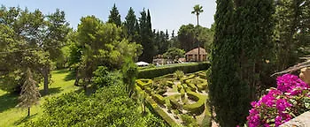 Pignatelli Villa *