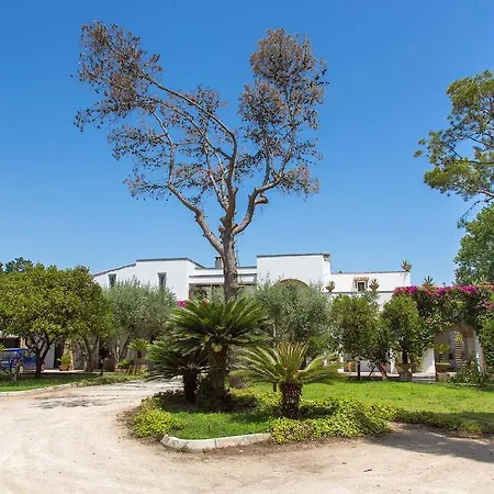 Pignatelli Villa Lequile