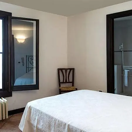 Villa Pignatelli *